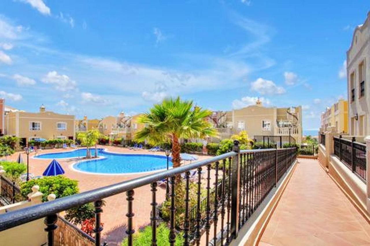 One Bedroom Appartement With Shared Pool Terrace And Wifi At Palm Mar 1 Km Away From The Beach Exterior foto